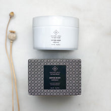 Indlæs billede til gallerivisning DETOX BODY EXFOLIATOR – MINT & ROSEMARY (250ML) Amazing Space