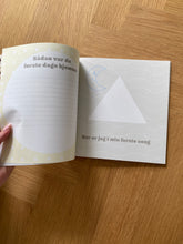 Indlæs billede til gallerivisning Hundens første bog La Lume