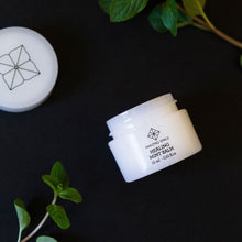 Indlæs billede til gallerivisning HEALING MINT BALM – LIPS & NAILS (15ML) Amazing Space