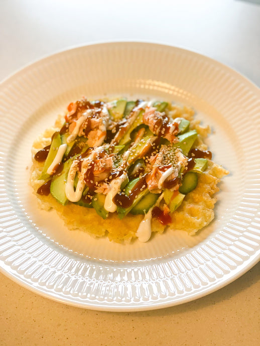 Sushi vaffel med laks og avocado