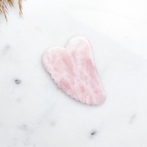 RESHAPED HEART – ROSE QUARTZ – FACE, NECK & SCALP GUA SHA Amazing Space